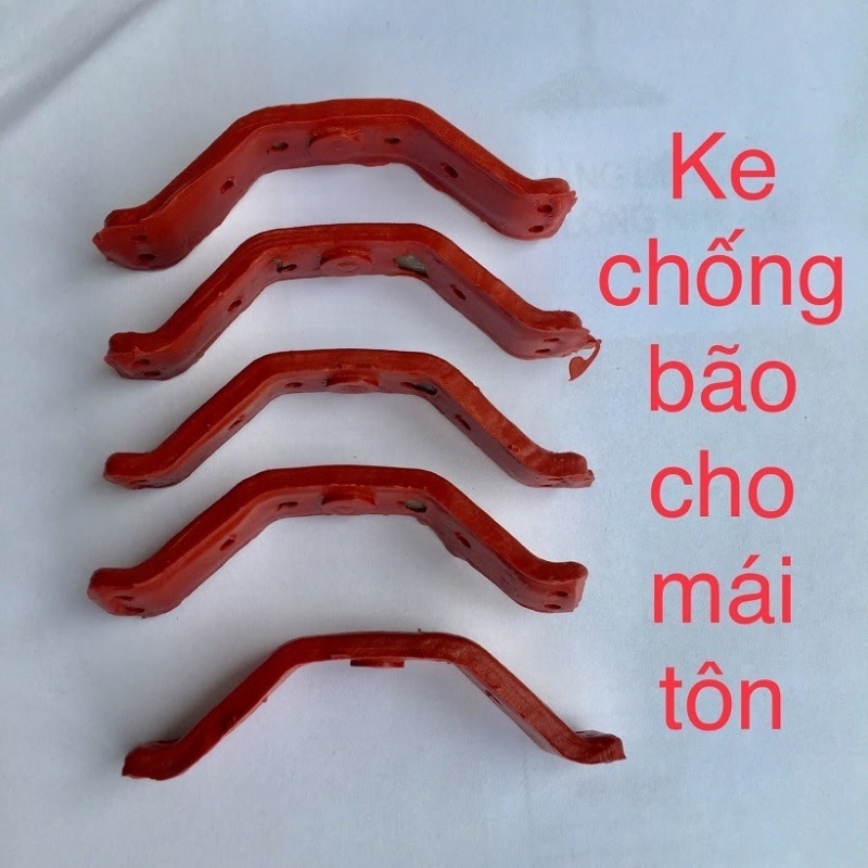 Dùng ke chống bão mái tôn hiệu quả