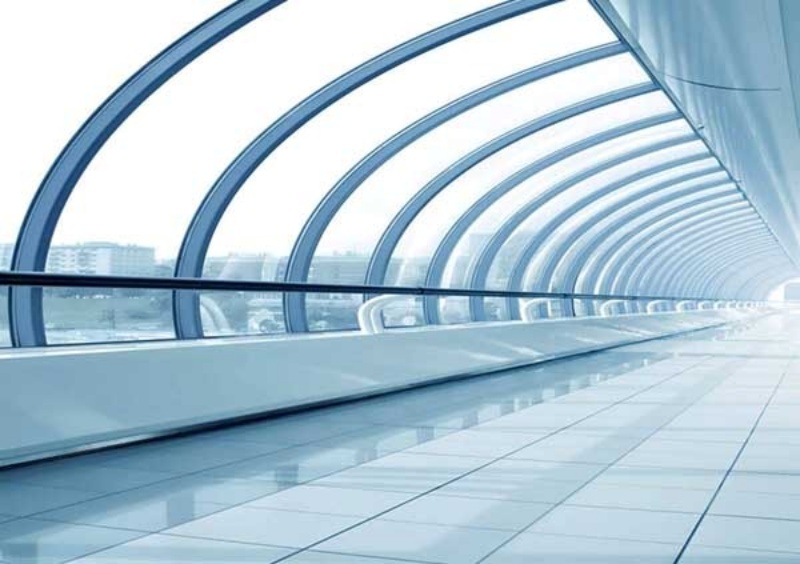Tấm lợp được ứng dụng che lối đi.